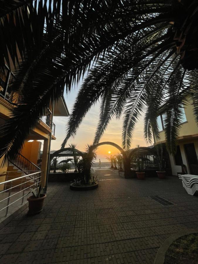 Kvariati Palma Hotel Exterior photo